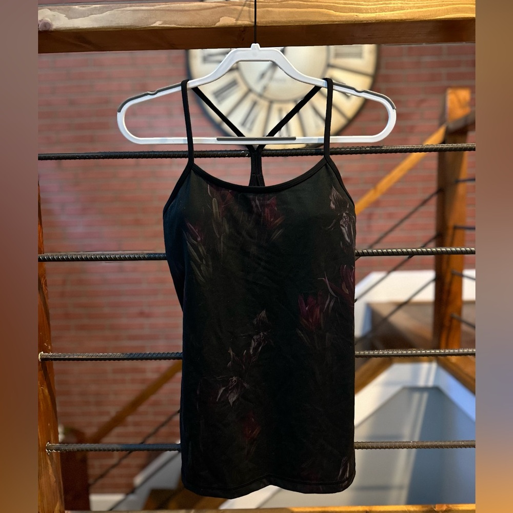 Like New Lululemon Athletica Tank